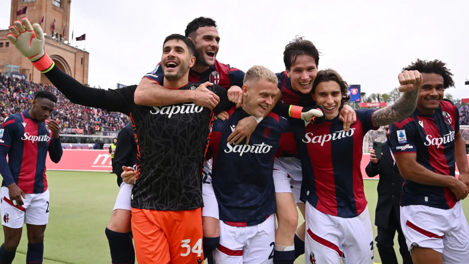 包含博洛尼亚主场不敌帕尔马，遭遇失败的词条