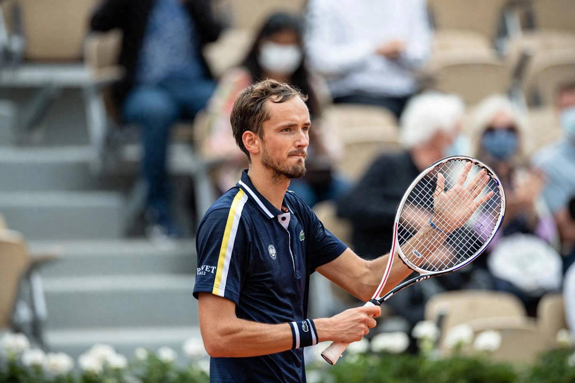 开云体育APP下载-法网翻盘蒙特卡洛大师赛，梅德韦杰夫点燃赛场