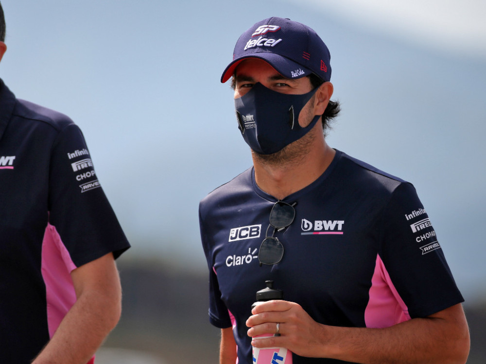 阿斯顿马丁轻取哈斯车队，佩雷兹状态火热