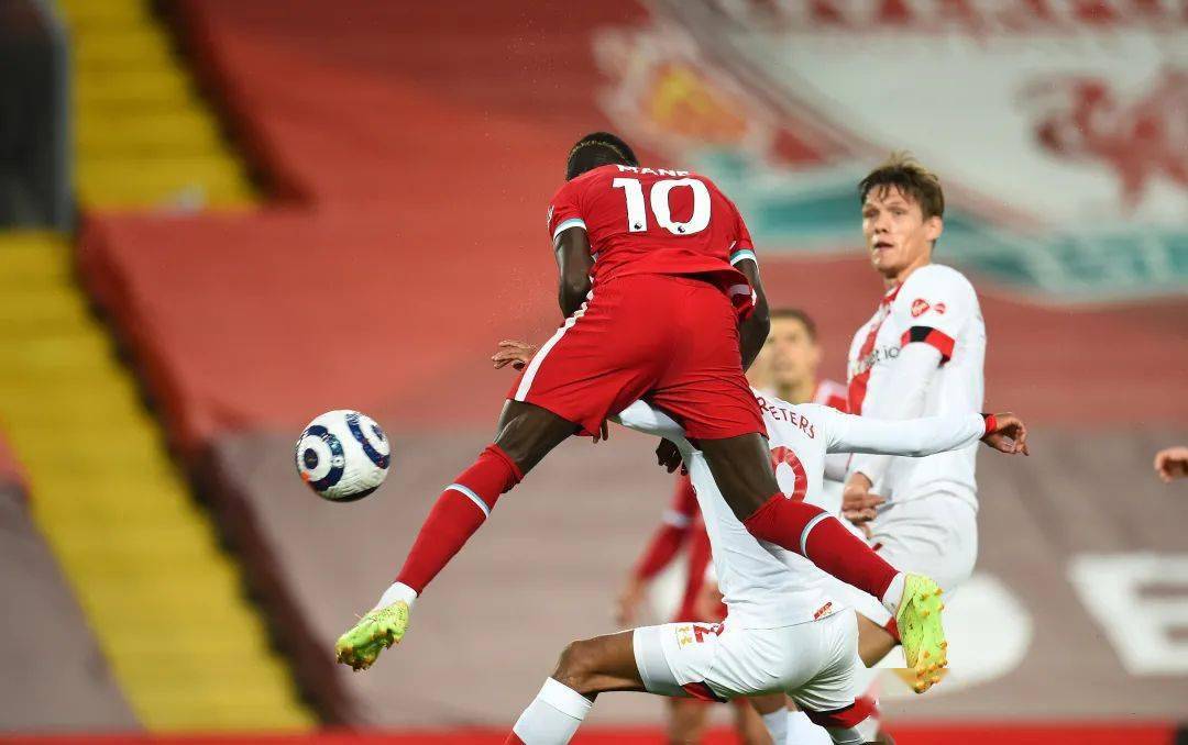 哈斯车队轻取红牛二队，阿隆索刷新纪录