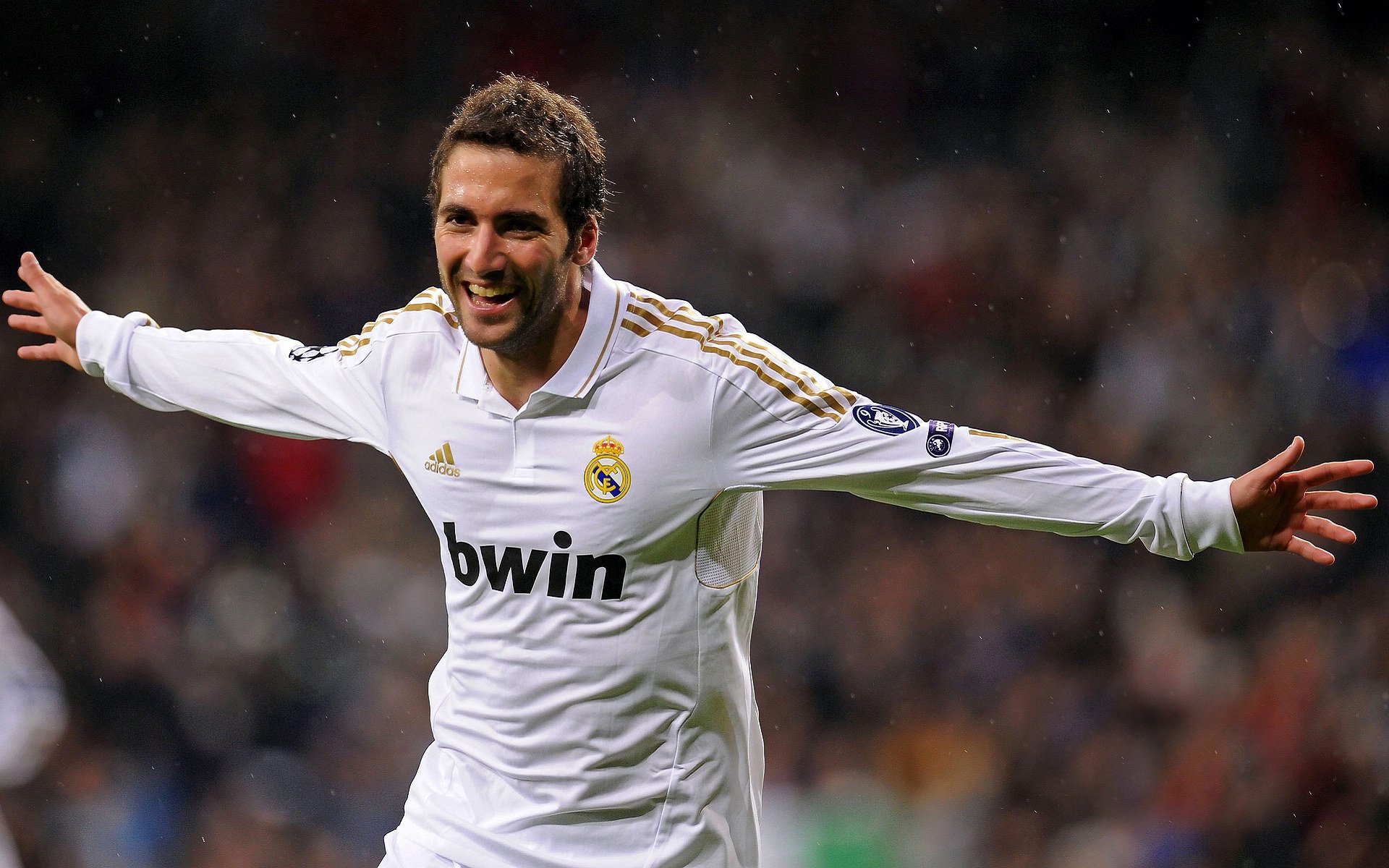 从意式链式防守到现代控制，罗德里的爆发如何诠释克罗地亚式中场封锁艺术