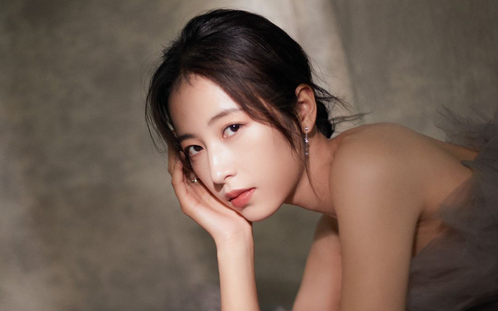 防守革命，西决生死夜，文班亚马用七尺四寸的孤独改写了篮球规则