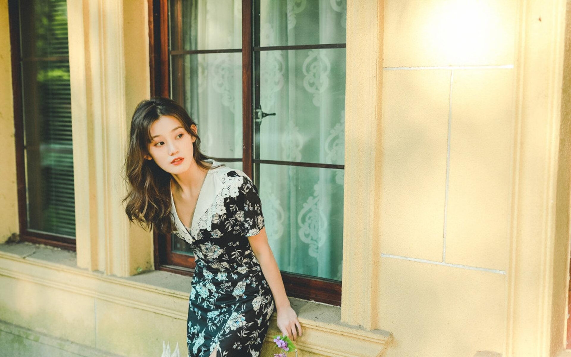 机械心脏与血肉之躯，当F1冷光掠过绿茵场