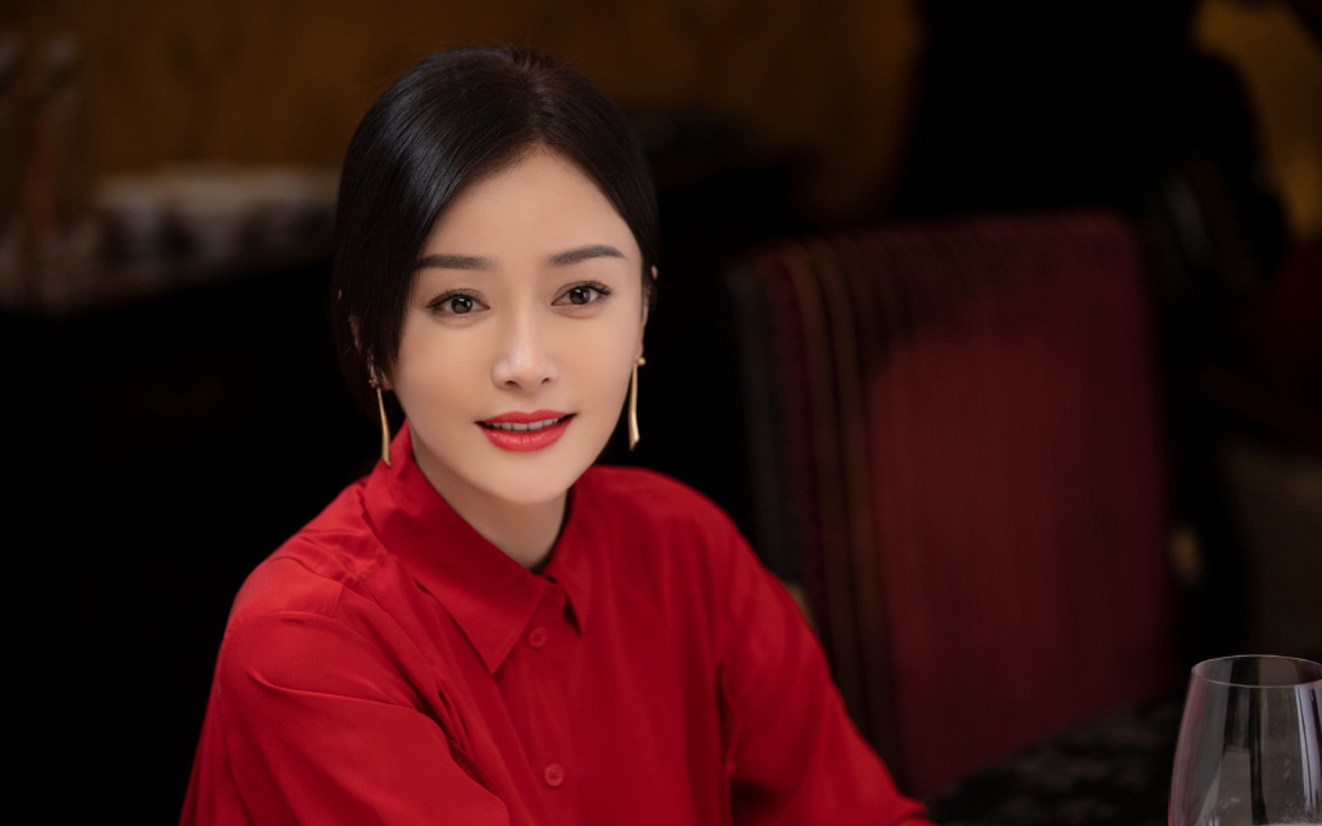 开云体育中国-孤峰独峙,2026世界杯小组赛焦点战,波兰横扫克罗地亚,吉鲁以铁血之名书写唯一的神话